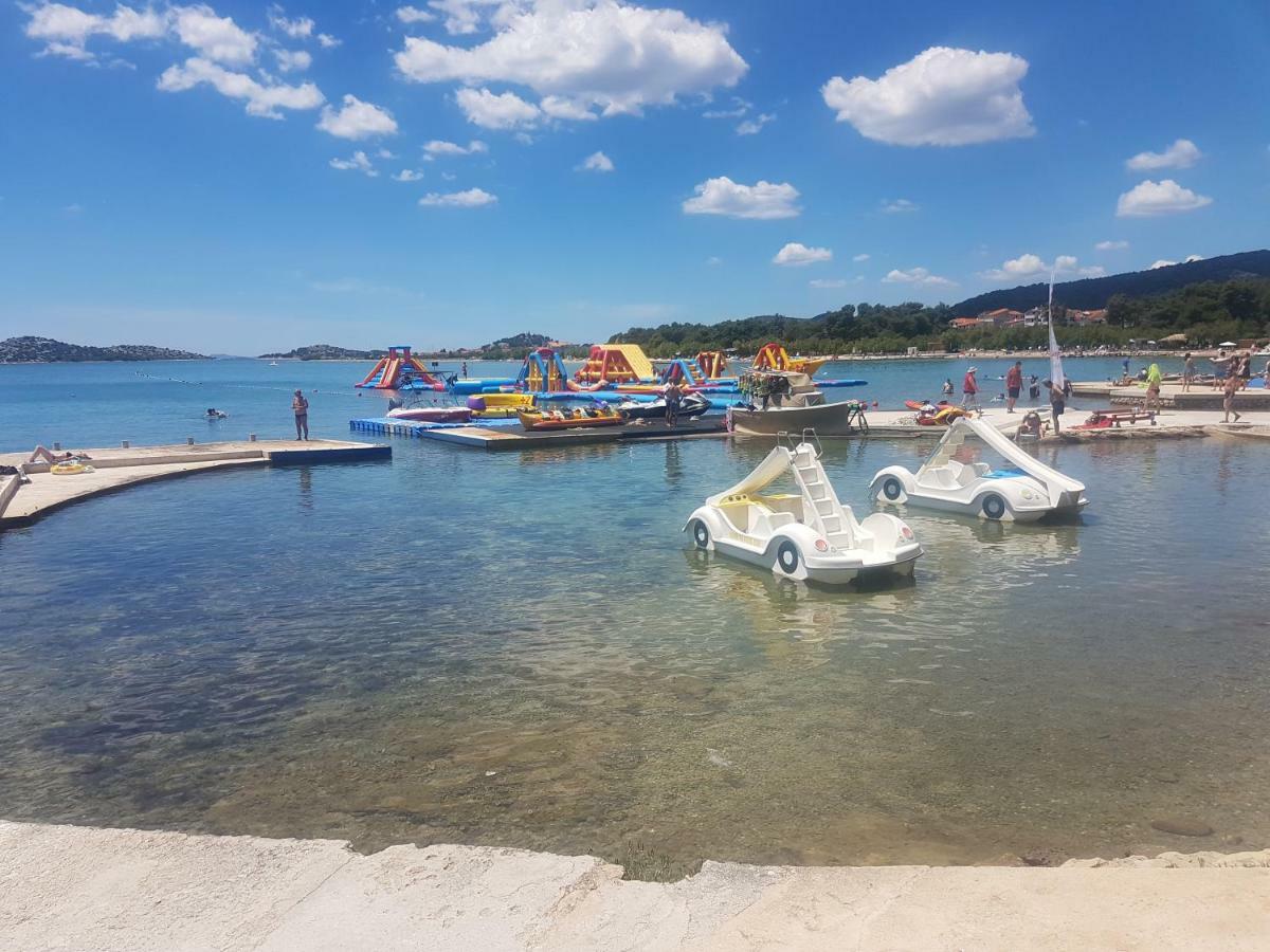 Apartmani Gabriella Vodice Exterior photo